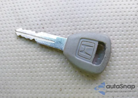 2000 Honda Odyssey Ex z USA, uszkodzony, nr VIN 2HKRL1868YH001859